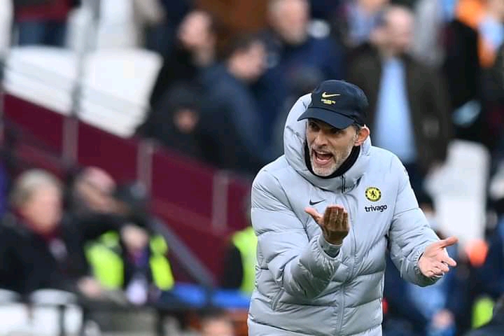 Tuchel Criticises Fans’ Abramovich Chants At Burnley